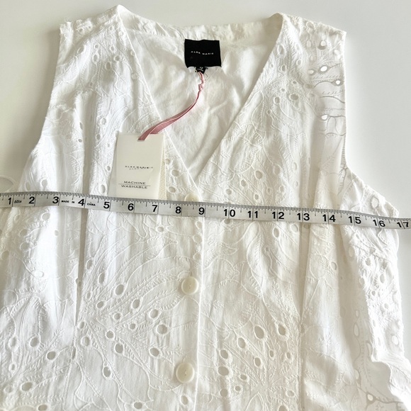 NWT Alex Marie Classic White Eyelet Dress - Picture 4 of 9